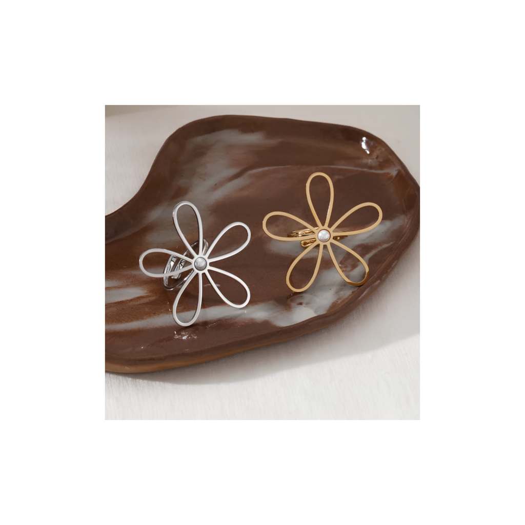 Bague Fleur Élégance